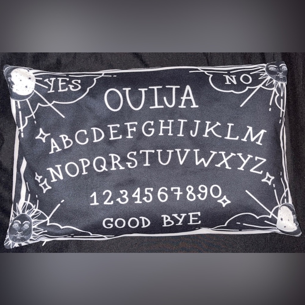 Oujia pillow case